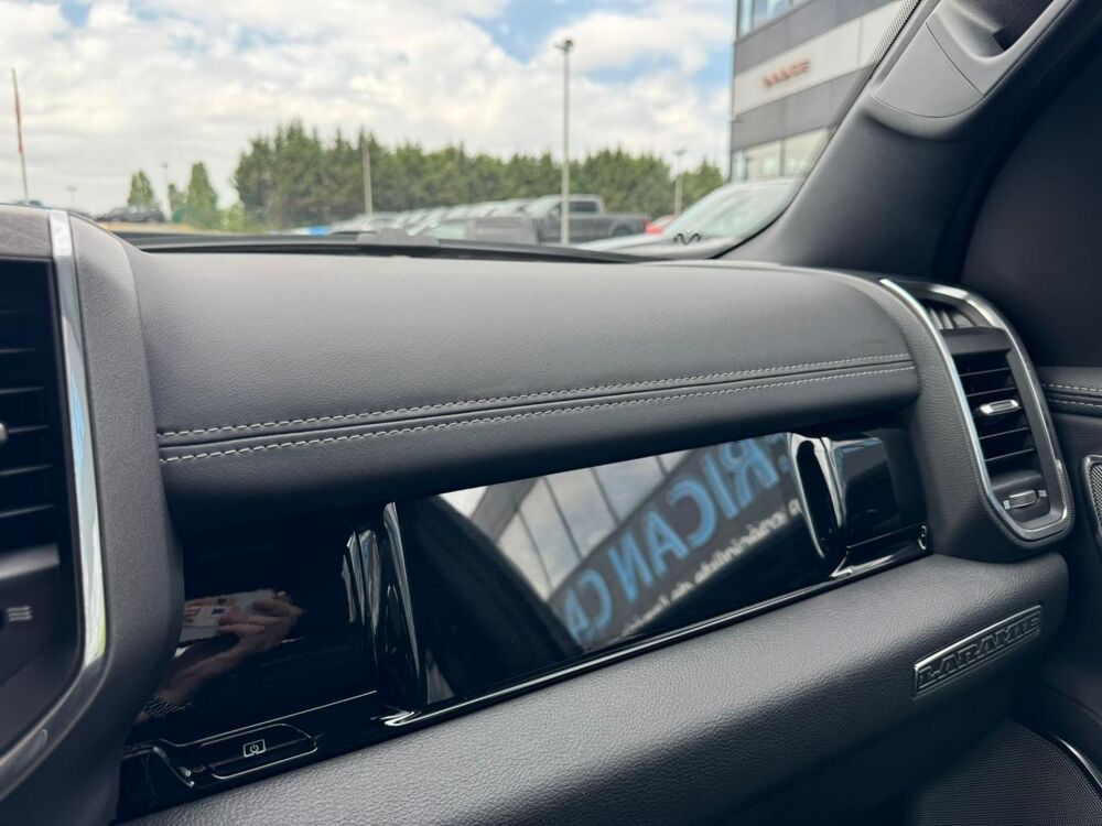 RAM 1500 CREW LAIE SPORT NIGHT EDITION AIR 2025 occasion 91830 Le Coudray-Montceaux