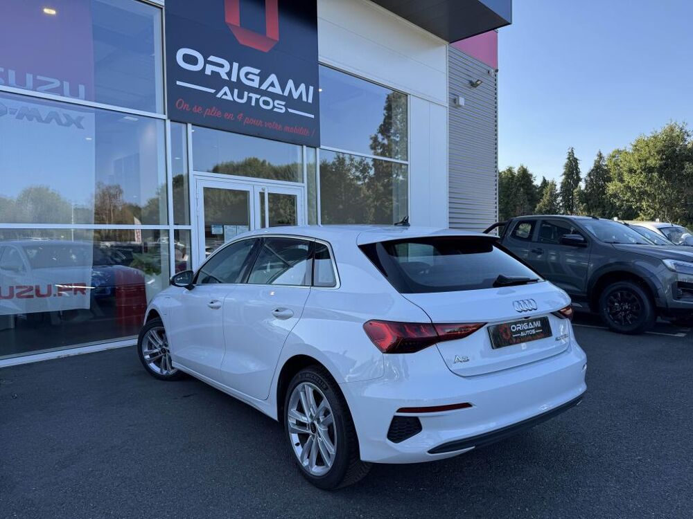 A3 SPORTBACK 40 TFSI e 204ch S-TRONIC6 BUSINESS LINE 2023 occasion 44700 Orvault