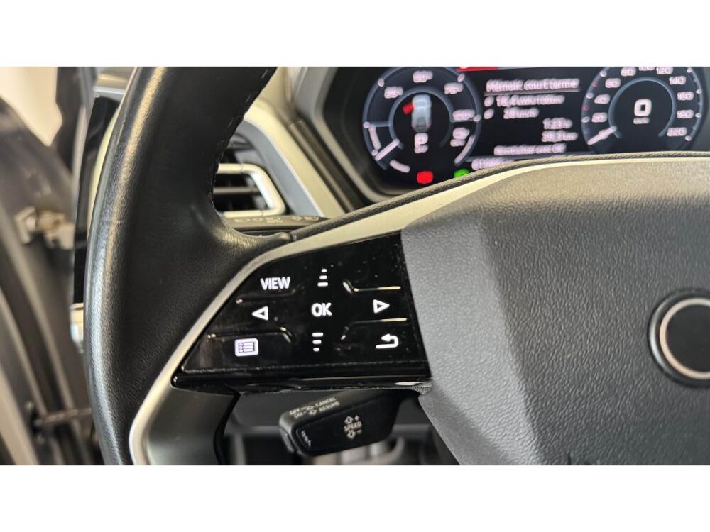 Q4 35 e-tron - Si&egrave;ges chauffants - CarPlay 2022 occasion 60740 Saint-Maximin