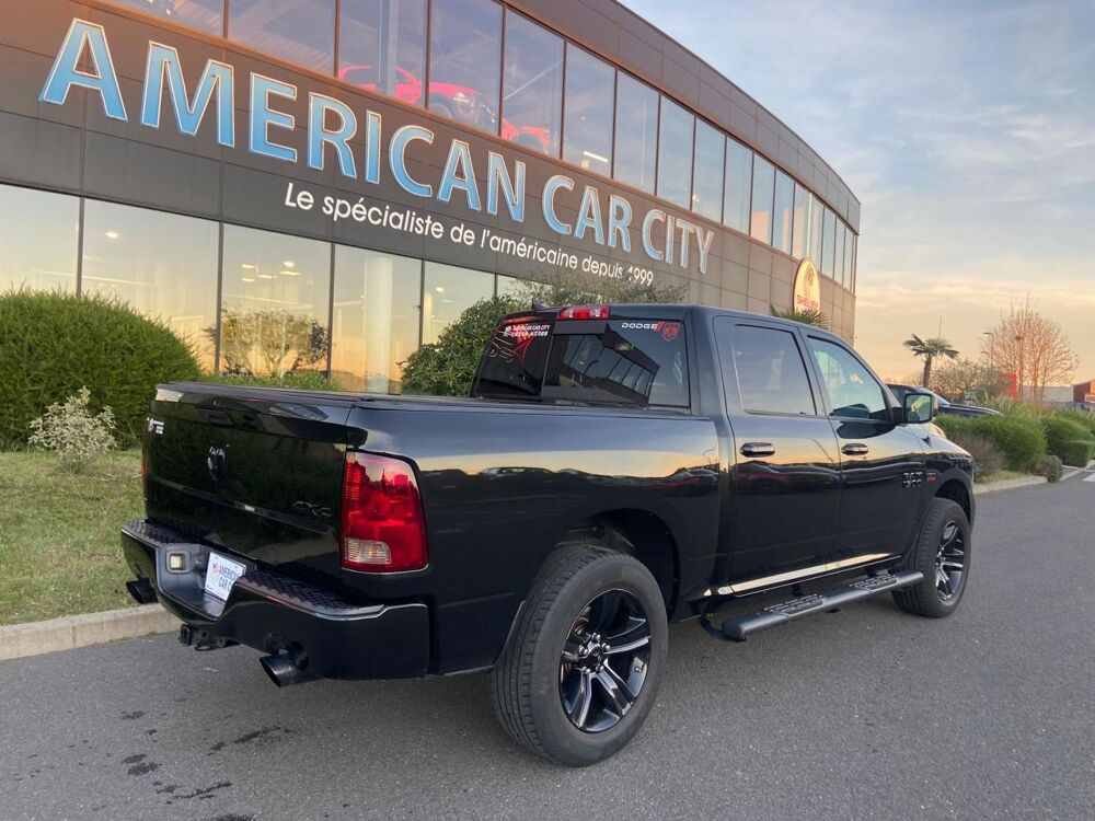 RAM 1500 CREW SPORT BLACK PACKAGE 2018 occasion 91830 Le Coudray-Montceaux