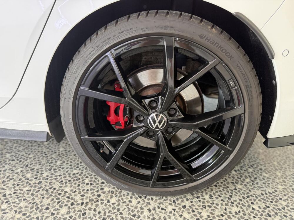 Golf 2.0 TSI 300CH GTI CLUBSPORT DSG BVA GARANTIE 12 MOIS 2021 occasion 16000 Angoul&ecirc;me
