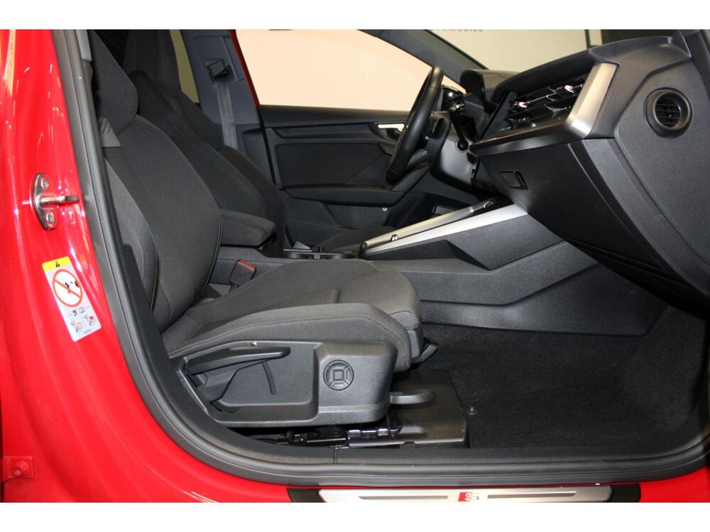 A3 Sportback 1.0 30 TFSI S line Parfait &Eacute;tat Entretien Audi 2023 occasion 59493 Villeneuve-d'Ascq
