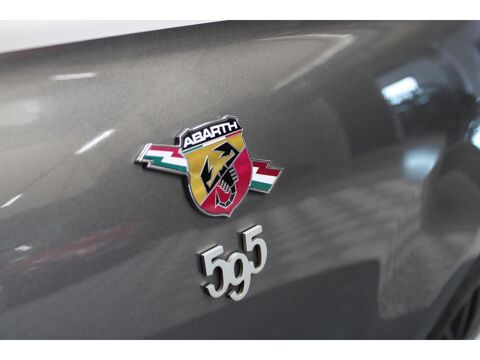 500 Fiat 1.4i 16V - 135 - 139g BERLINE Abarth PHASE 1 2016 occasion 59493 Villeneuve-d'Ascq