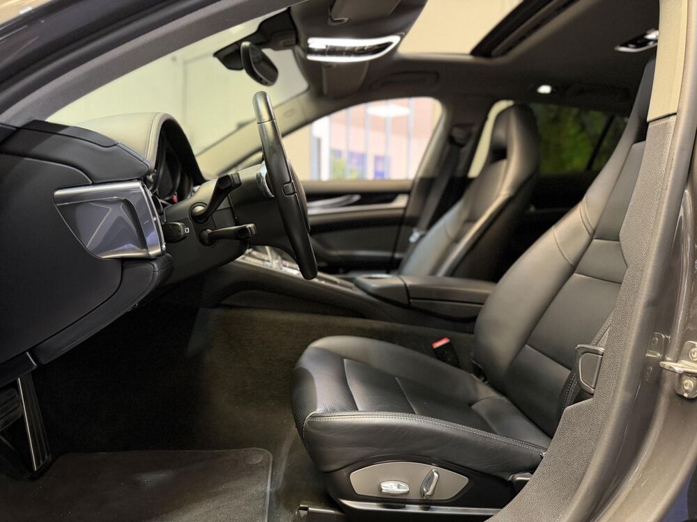 Panamera 3.0i V6 420ch BV PDK - Suivi Porsche & Garantie 12 Mois 2013 occasion 94360 Bry-sur-Marne
