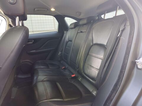 F-PACE 2.0 D - 180 - BVA - Stop/Start Prestige 2017 occasion 77185 Lognes