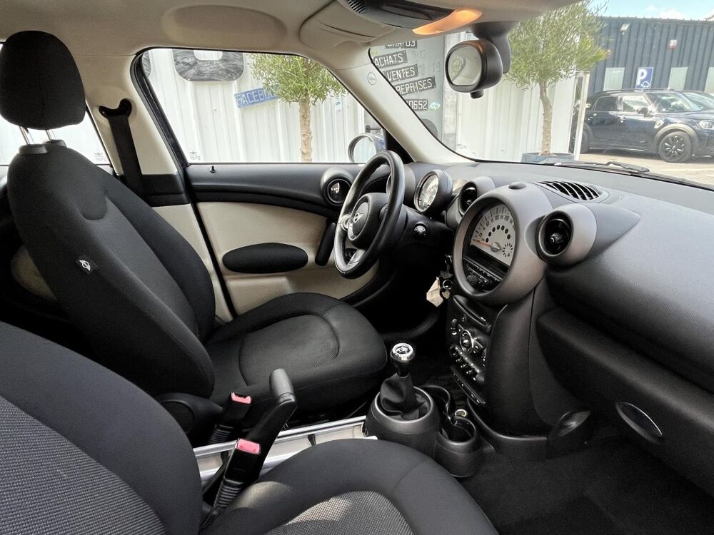 Cooper D Countryman 1.6i - 98 COUNTRYMAN R60 BERLINE One 2012 occasion 83490 Le Muy