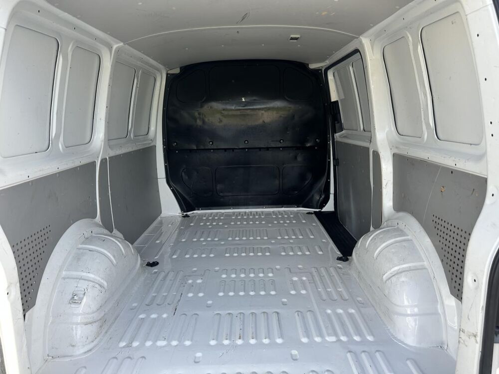 Transporter L1H1 2.6T 2.0 TDI - 102 T6 SG FOURGON Business Line - GARAN 2018 occasion 33450 Montussan
