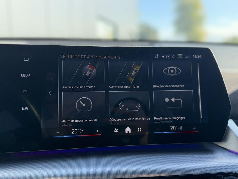 X2 sDrive 20i BVA U10 M Sport avec Si&egrave;ges &eacute;lectriques et Harman 2024 occasion 35300 Foug&egrave;res