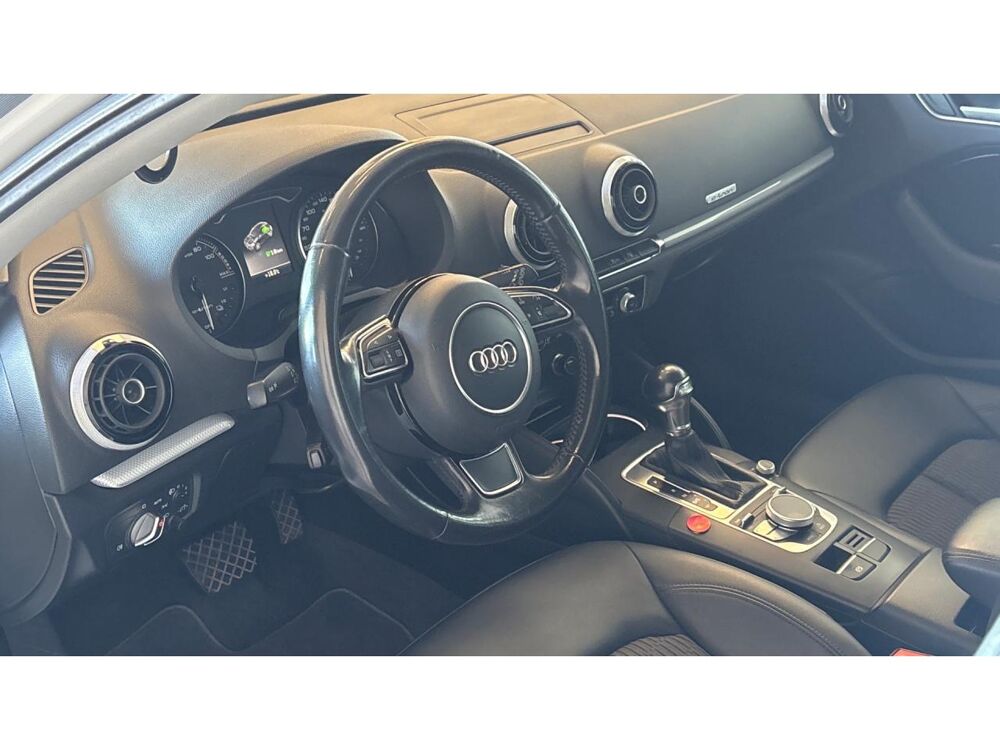 A3 1.4 TFSI e-tron - 204 ch SPORTBACK Ambiente 2015 occasion 17600 Saujon