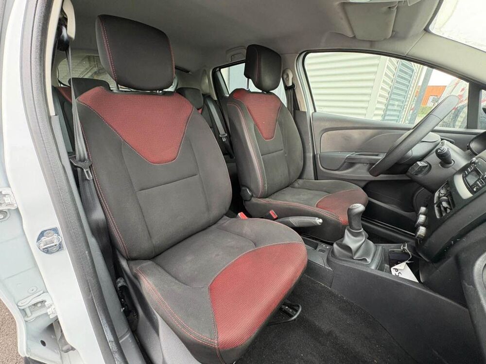Clio IV - 1.5l dCi - 75ch - Life Phase 1 - Garantie 12 mois 2016 occasion 76710 Eslettes