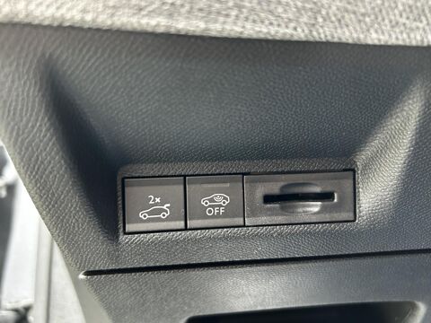 3008 1.2i Hybrid 145 GT e-DCS6  GPS  DriveAssist  Camera360 2026 occasion 34190 Ganges