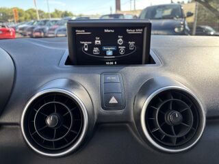 A1 Sportback 1.6 TDi DPF - 90 - Start/Stop SPORTBACK Ambiente 2014 occasion 83490 Le Muy