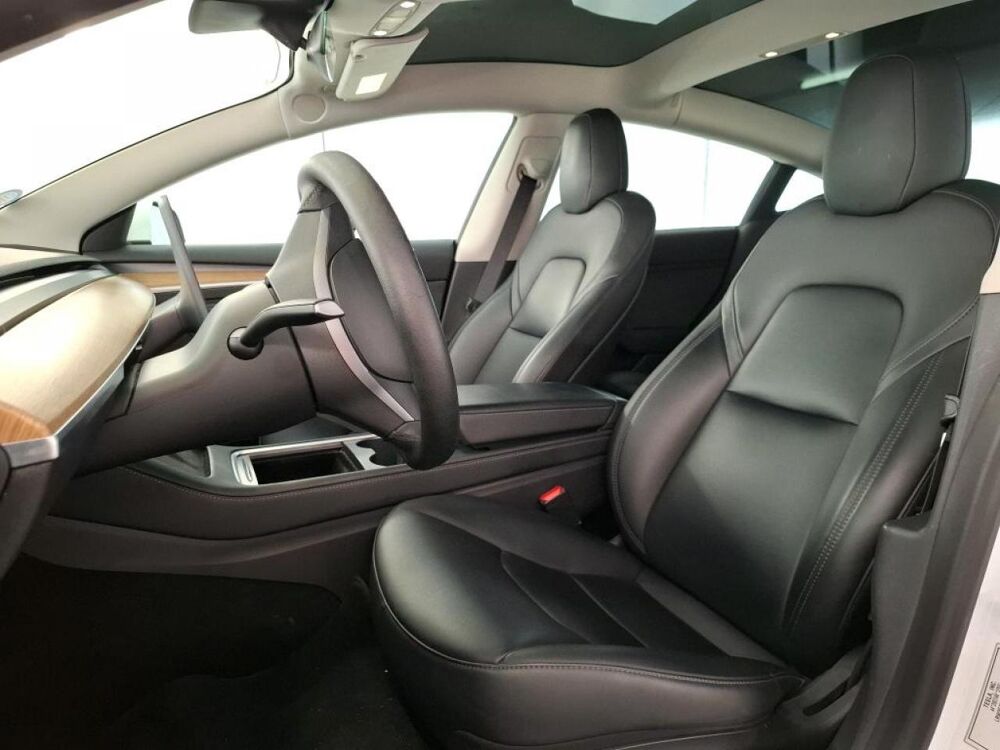 Model 3 RWD MY22 Standard Plus 2022 occasion 47200 Saint-Pardoux-du-Breuil