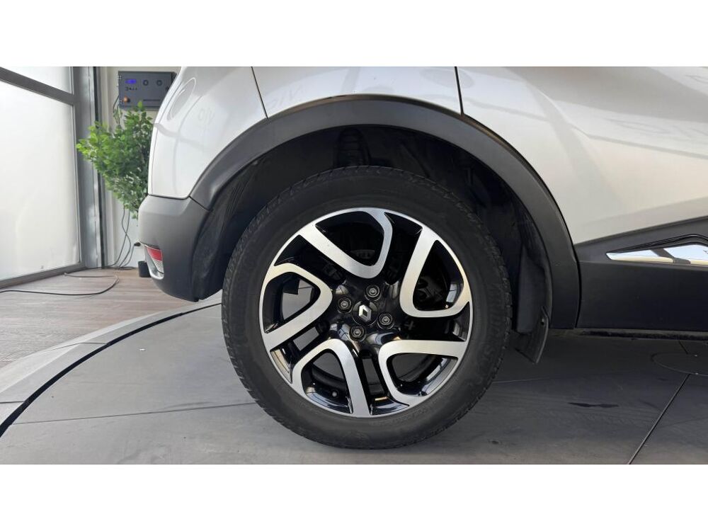 Captur 1.2 TCe 120 EDC Intens - 2013 - Garantie 12 mois 2013 occasion 60740 Saint-Maximin