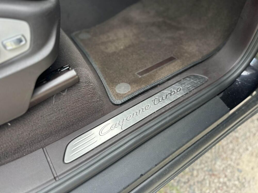 Cayenne TURBO 4.8 V8 500 CH - PCCB - BURMESTER - PDCC - SUIVI PORSCH 2010 occasion 13760 Saint-Cannat