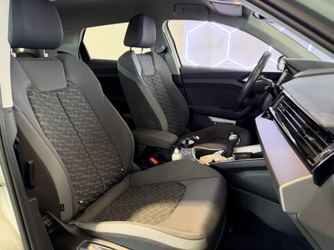A1 SPORTBACK 1.0 30 TFSI 110CH ADVANCED S-TRONIC BVA GARANTIE 1 2023 occasion 16000 Angoul&ecirc;me