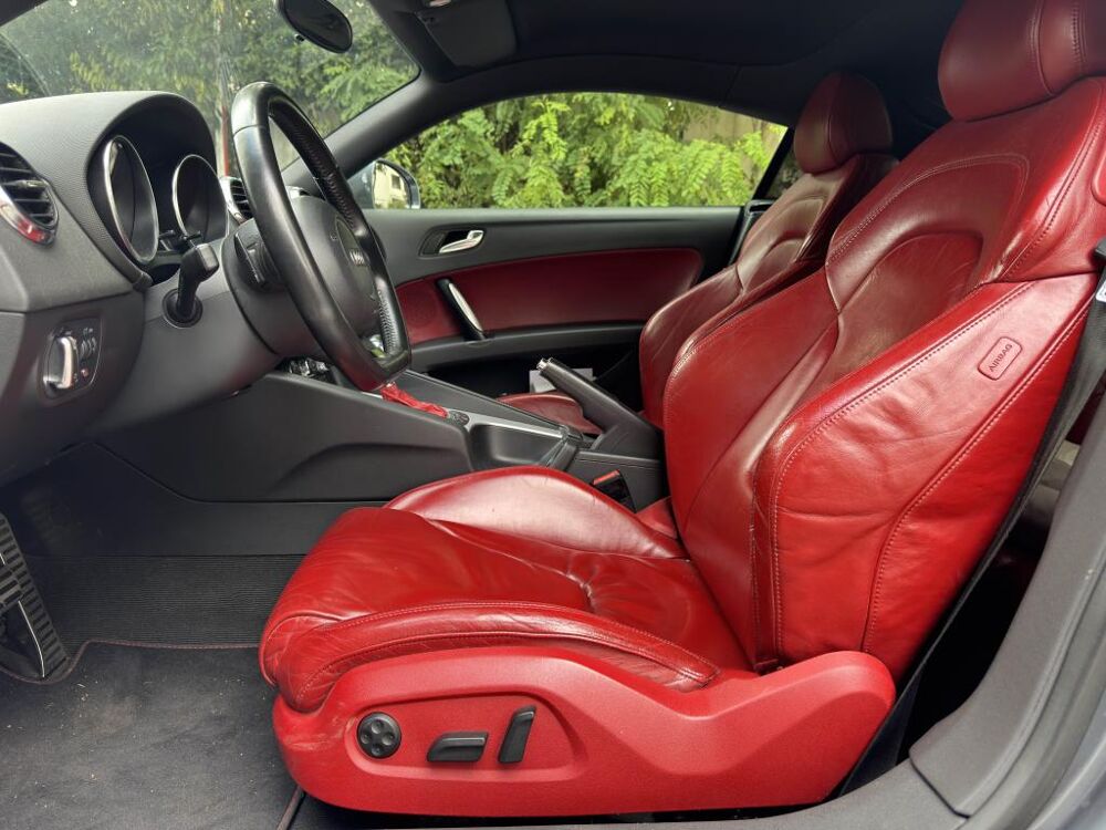 TT Coup&eacute; Quattro 3.2i V6 - BVA Tiptronic COUPE 2007 S 2007 occasion 77185 Lognes