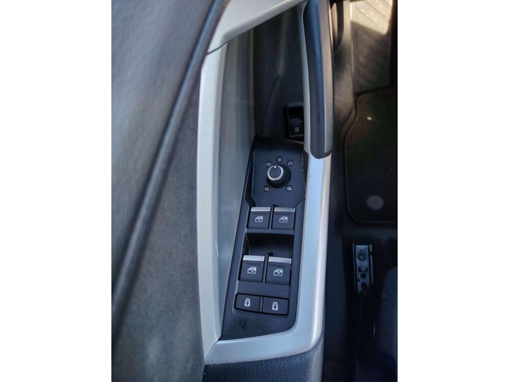 Q3 BUSINESS LINE 45 TFSI e 245 S-Tronic 6 2021 occasion 44700 Orvault