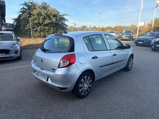 Clio III 1.5 dci 75 collection business eco&sup2; 5p 2013 occasion 88150 Chavelot