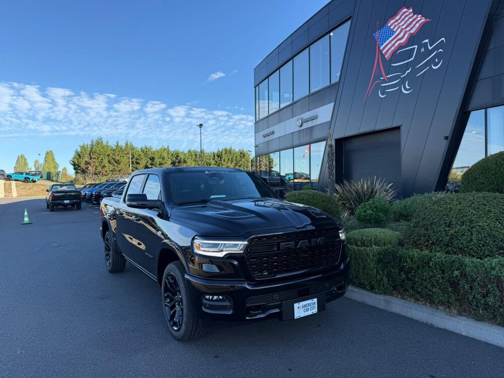 RAM 1500 CREW LIMITED NIGHT EDITION BOX HAYON MULTI V8 5,7L 2026 occasion 91830 Le Coudray-Montceaux
