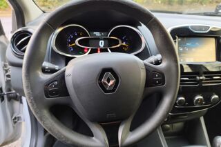 Clio 1.5 dCi - 75 cv - Soci&eacute;t&eacute; Air M&eacute;diaNav 2015 occasion 77185 Lognes
