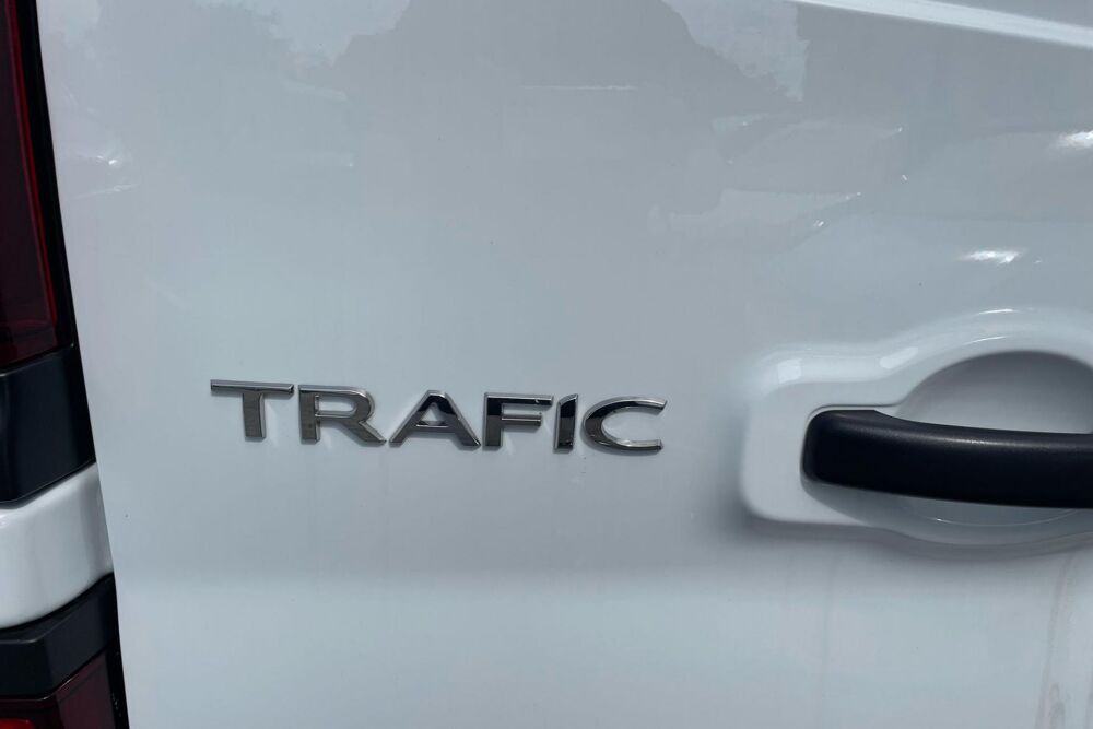 Trafic L2H1 3000 2.0 Blue dCi 130 Advance L2H1 Prix HT 2026 occasion 31660 Bessi&egrave;res