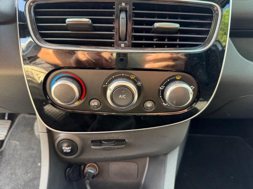 Clio 0.9 Energy TCe - 90 IV BERLINE Zen PHASE 2 2020 occasion 13400 Aubagne
