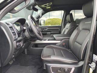 RAM 1500 CREW LAIE SPORT NIGHT EDITION 2025 occasion 91830 Le Coudray-Montceaux