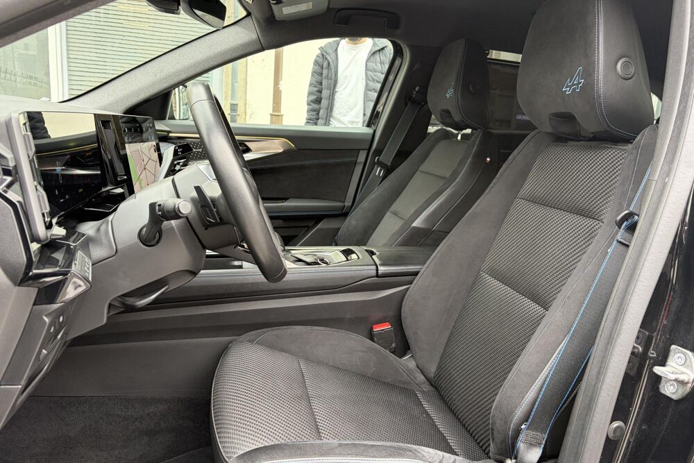 Austral E-Tech Hybride 200 BVA multi-modes Iconic Esprit Alpine HAR 2023 occasion 78760 Jouars-Pontchartrain