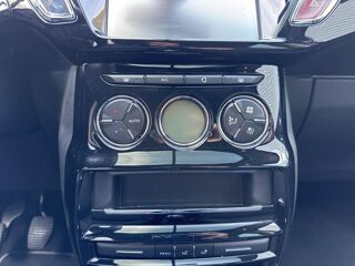 C3 1.6 BlueHDi - 100 BERLINE Exclusive PHASE 2 - CAMERA DE RECU 2016 occasion 77185 Lognes