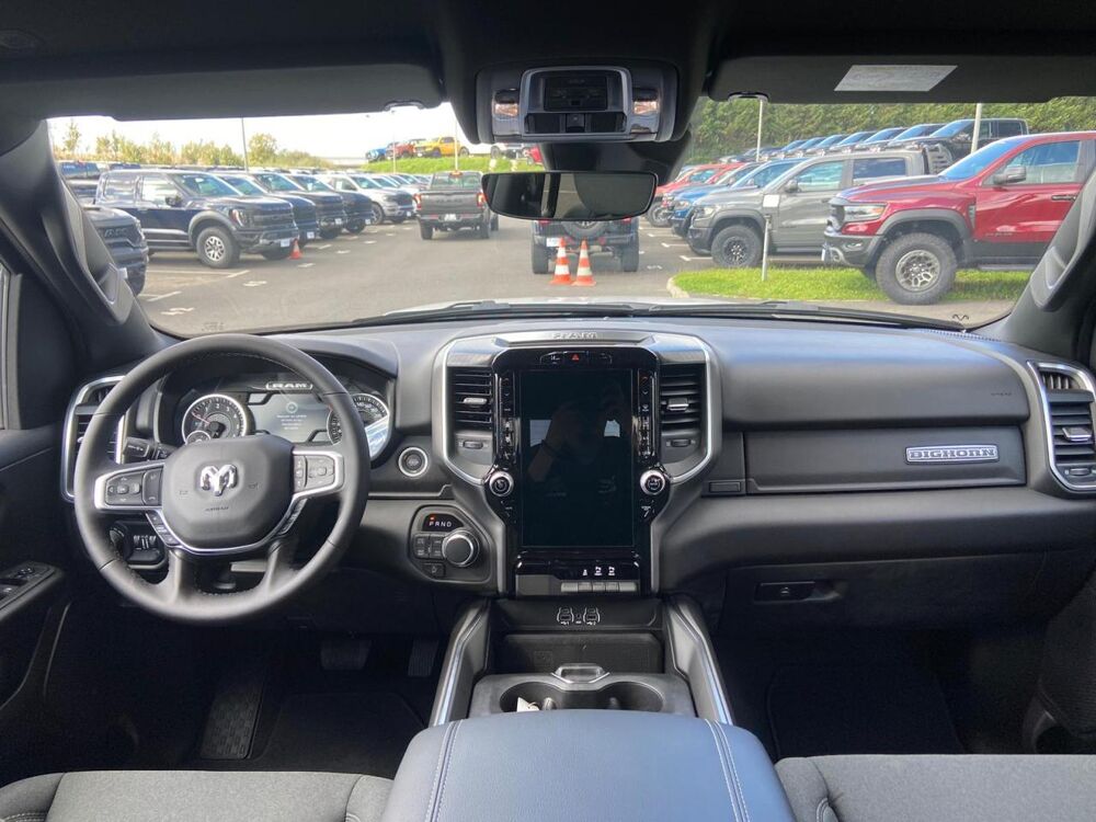 RAM 1500 CREW CAB BIGHORN NIGHT EDITION 2025 occasion 91830 Le Coudray-Montceaux