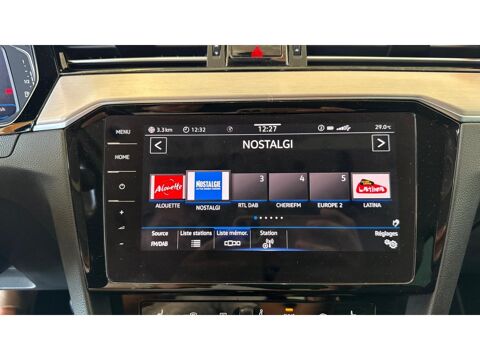 Passat SW 2.0 - 150 - BREAK Elegance / ATTELAGE / CARPLAY / TOIT O 2021 occasion 17600 Saujon