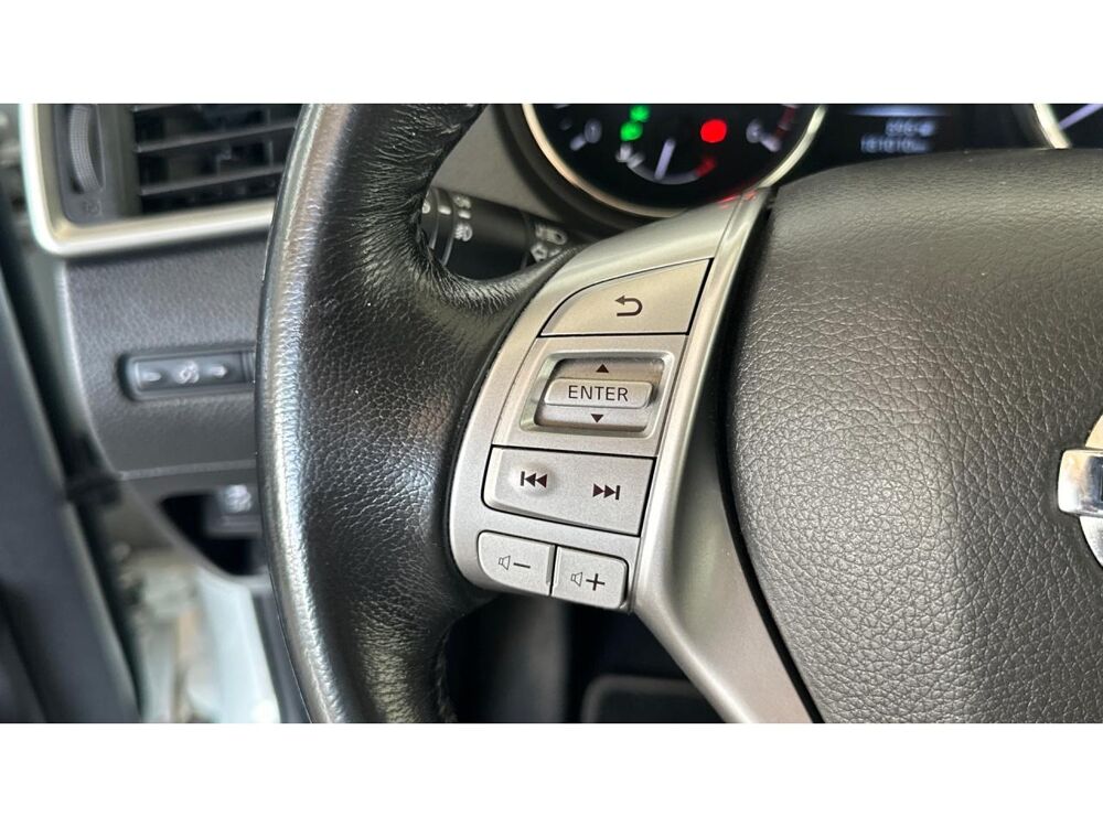 Pixo 1.6 dCi 130 ch N-Connecta All-Mode - ATTELAGE - PONT NEUF - 2016 occasion 17600 Saujon