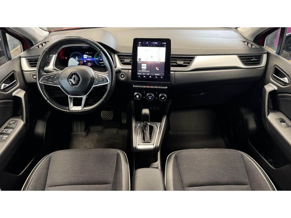 Captur 1.6 E-Tech 145 - Camera 360 - Volant Chauffant - Entretien 2024 occasion 60740 Saint-Maximin