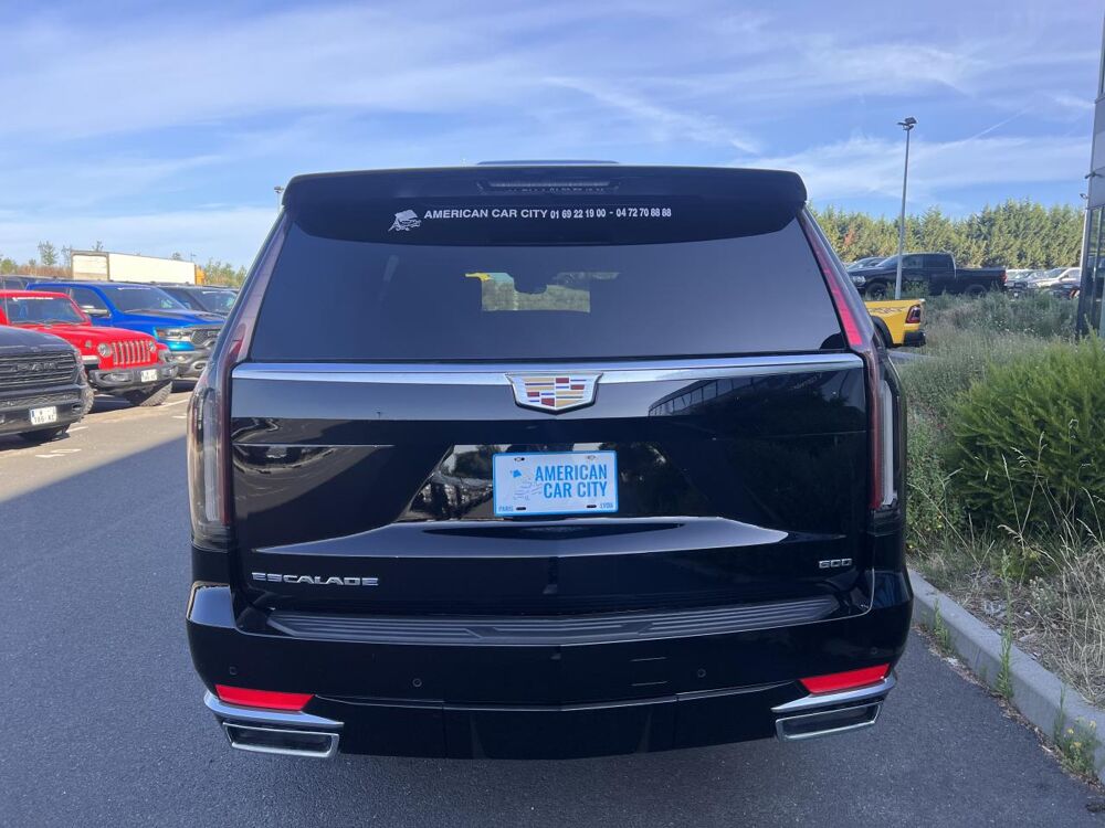 Escalade ESV Premium Luxury V8 6.2L CTTE FOURGON 2023 occasion 91830 Le Coudray-Montceaux