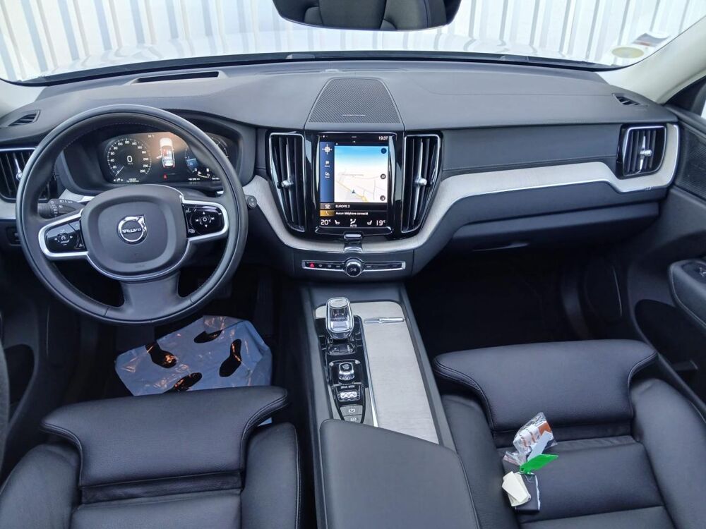 XC60 B4 Micro-Hybride Diesel / 197 Ch / BVA Geartronic / Finitio 2021 occasion 50640 Le Teilleul