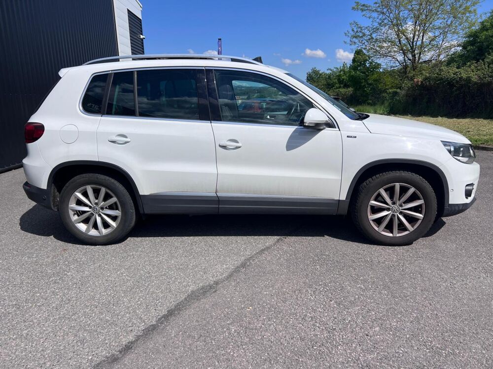 Tiguan 2.0 TDI 150 BLUEMOTION LOUNGE PANO/CAMERA 2015 occasion 42170 Saint-Just-Saint-Rambert