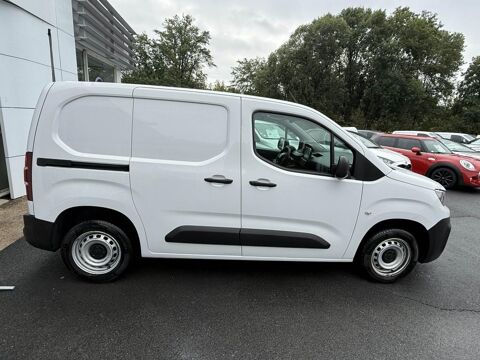 Partner M 950KG 1.5 BlueHDi - 100 3pl Fourgon Pack Asphalt Connect T 2022 occasion 19100 Brive-la-Gaillarde