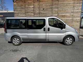 Trafic Passenger L1H1 1000 Kg 2.0 dCi FAP - 115 Euro 5 II COMBI Co 2013 occasion 19100 Brive-la-Gaillarde