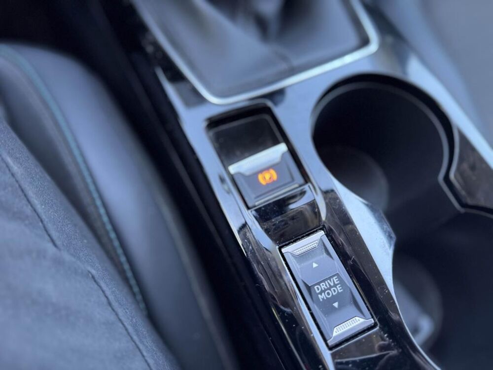 208 100CH ALLURE - CARPLAY - DISTRIBUTION FAITE - SUIVI COMPLET 2019 occasion 13760 Saint-Cannat