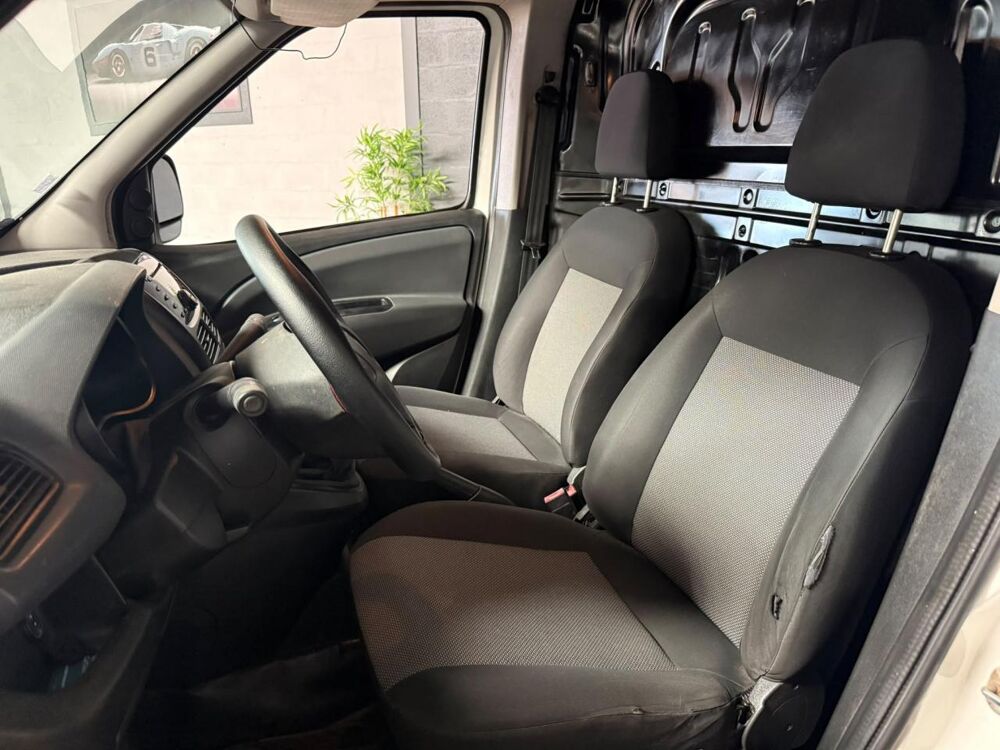 Doblo 1.3 Multijet 16V 90ch Fourgon - GARANTIE 6 MOIS 2012 occasion 33700 M&eacute;rignac