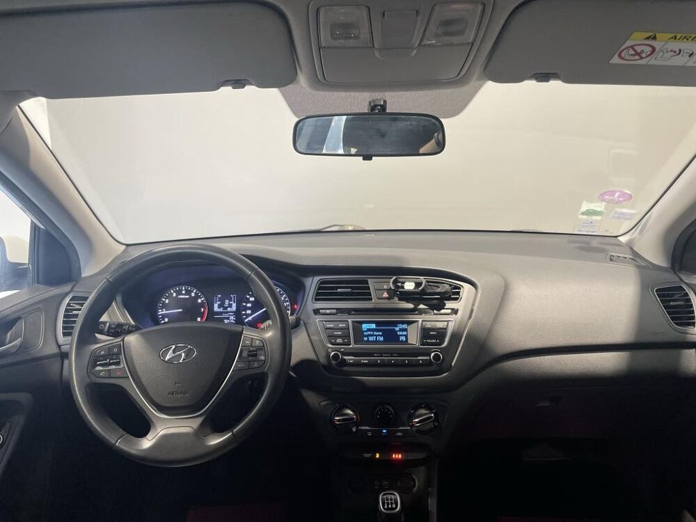 i20 II 1.2i 84ch Intuitive - Garantie 12 mois 2016 occasion 33500 Libourne
