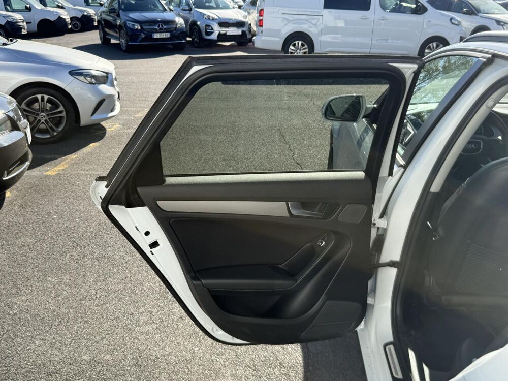 A4 Avant 2.0 TDI DPF Ultra Clean Diesel - 136 Attraction GPS + 2014 occasion 19100 Brive-la-Gaillarde