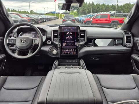 RAM 1500 CREW LIMITED NIGHT EDITION BOX HAYON MULTI V8 5,7L 2026 occasion 91830 Le Coudray-Montceaux