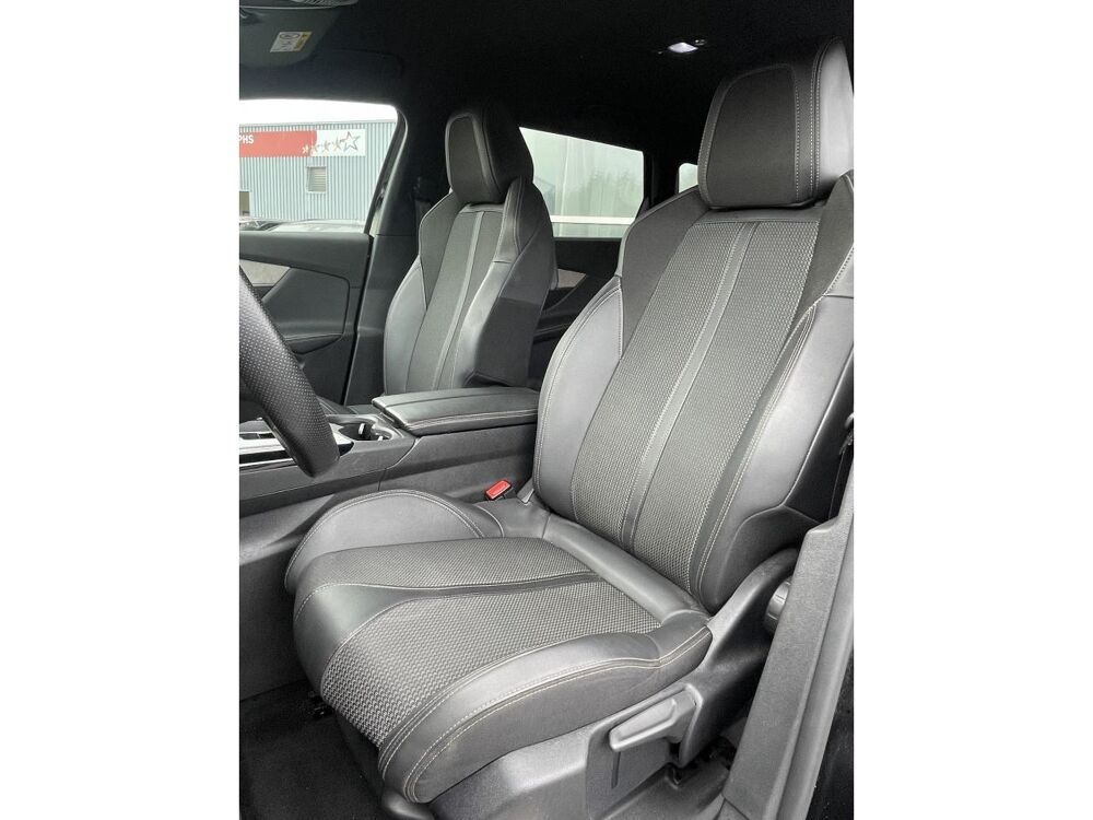 5008 GT 1.5 BLUEHDI 130cv EAT8 7 PLACES 2023 occasion 44700 Orvault