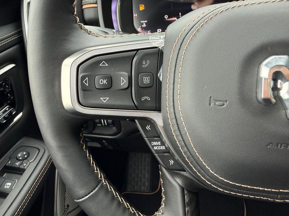 RAM 1500 CREW TUNGSTEN AIR BOX HAYON MULTI 2026 occasion 91830 Le Coudray-Montceaux