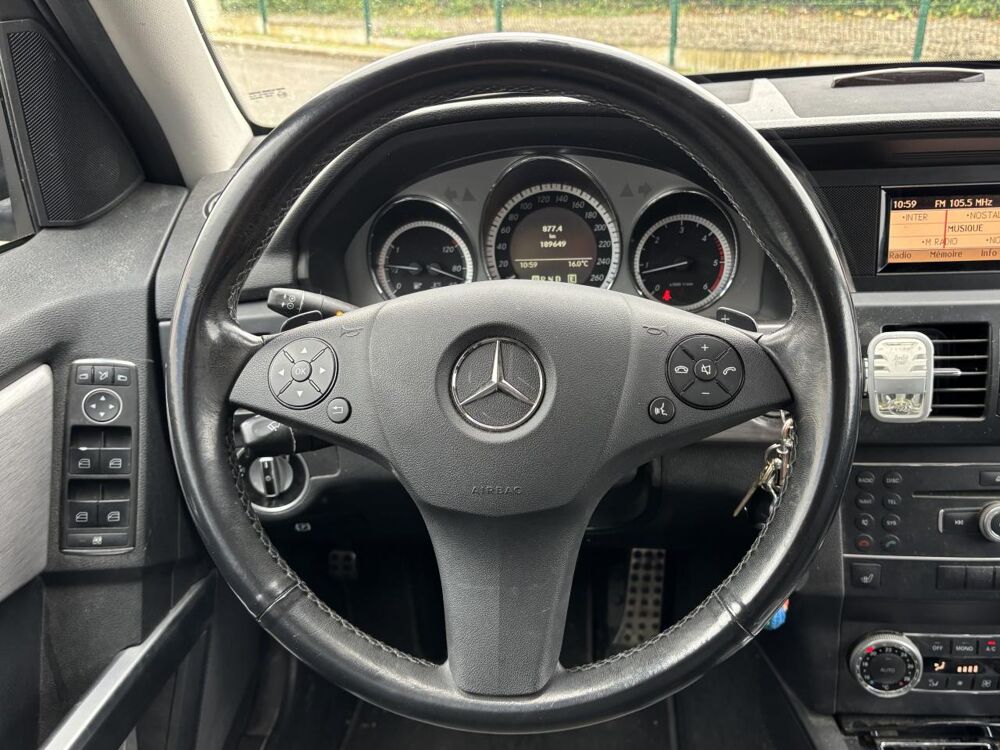Classe GLK 220 CDI 170 - BVA G-Tronic PHASE 2 - ATELAGE / SUIVI MERCEDE 2011 occasion 49070 Beaucouz&eacute;