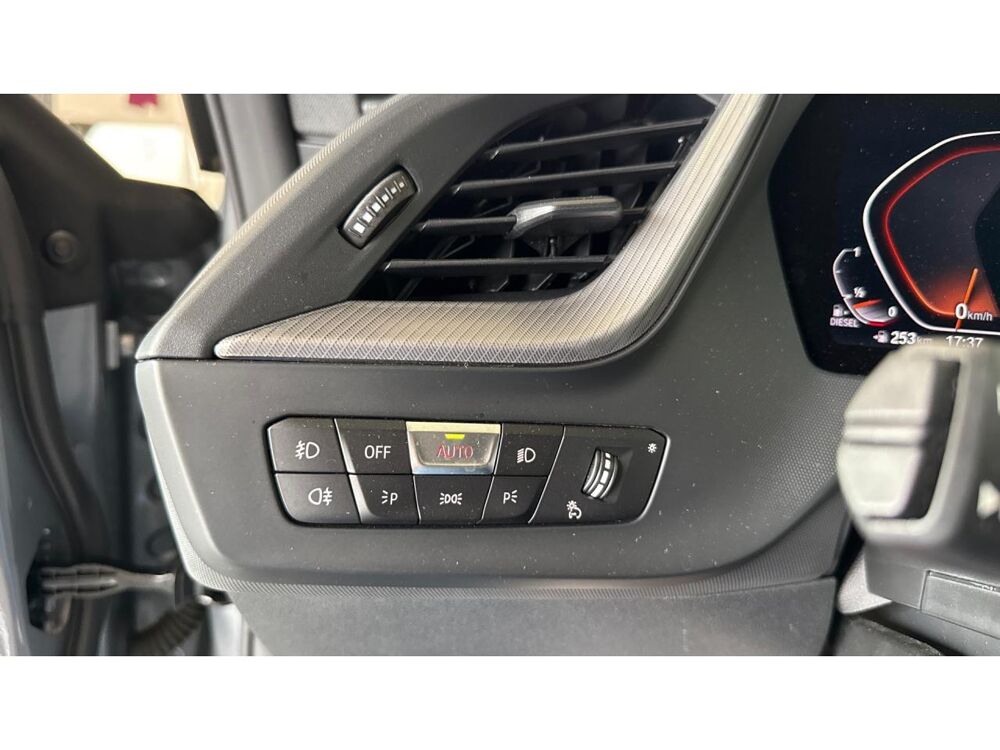 Serie 2 218d Gran Coup&eacute; - BVA M Sport / CARPLAY / LED / SIEGE M / GA 2022 occasion 17600 Saujon