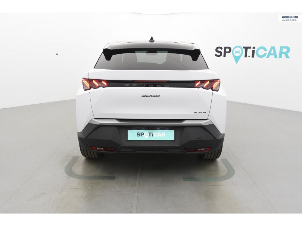 3008 Plug-in Hybrid 195 e-DCS7 GT T.O+CHARGEUR 7.4kW/NEUF/PAS DE 2026 occasion 17130 Montendre