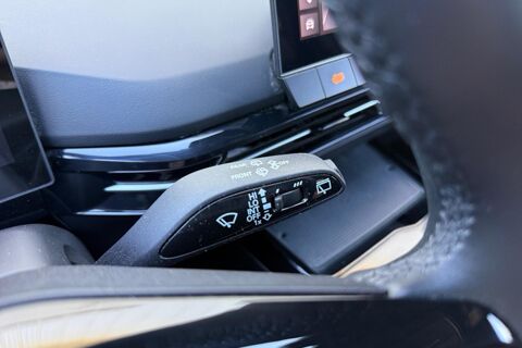 MG4 EV 64KWH 150KW 204CH 2WD LUXURY 2023 occasion 38550 Clonas-sur-Var&egrave;ze